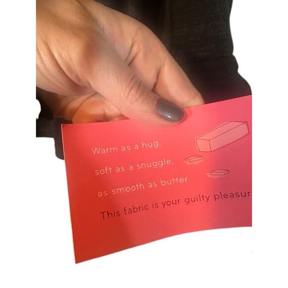 Muk Luks Gray Long Ruched Sleeve Soft Crew Neck Pullover Top Shirt Women Sz P3X - Picture 7 of 9